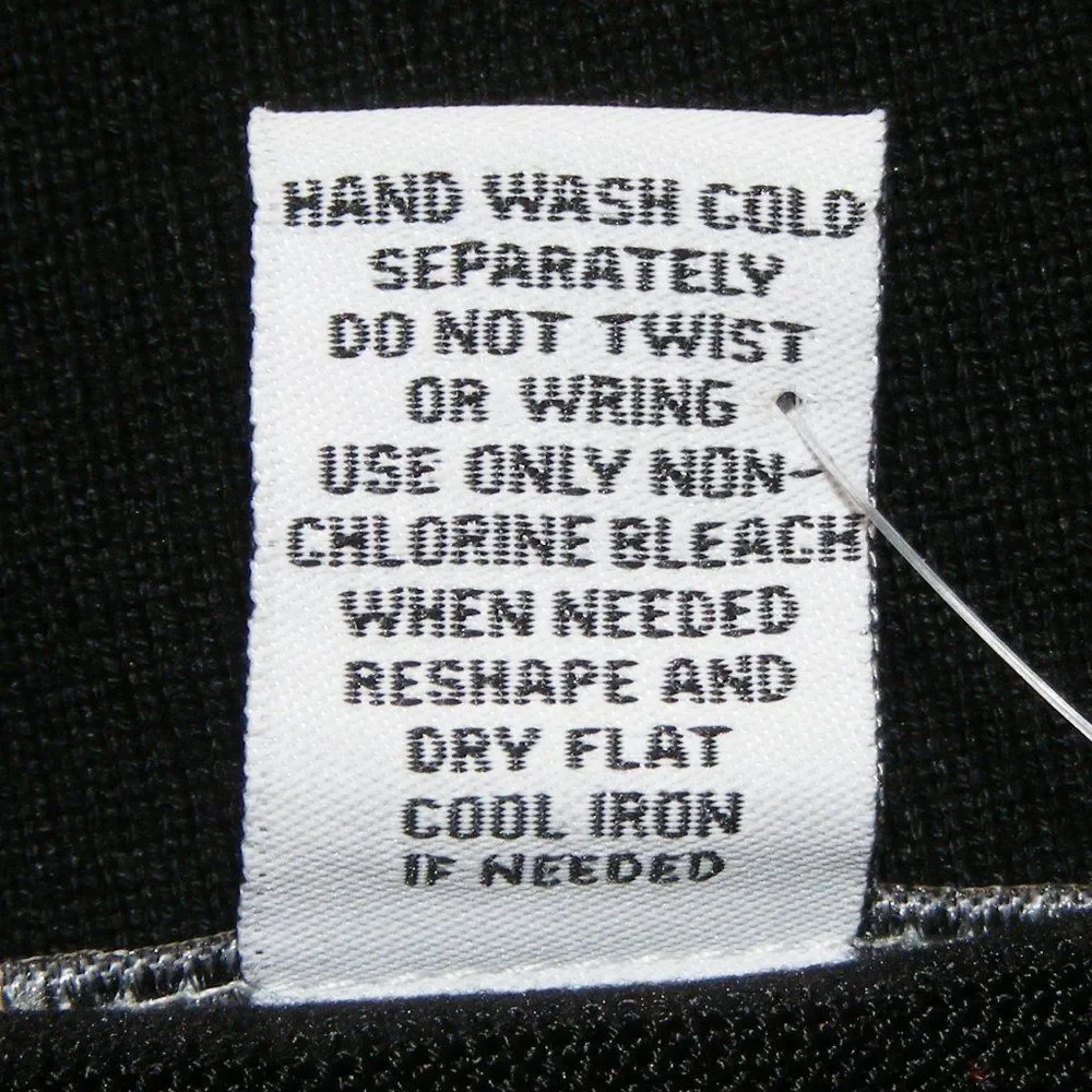 new CARMEN MARC VALVO Top, L, Knit, Sheer stripes. Black, Short sleeves - Picture 11 of 12